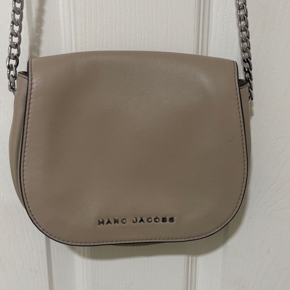 Marc Jacobs Beige Leather Crossbody Bag
